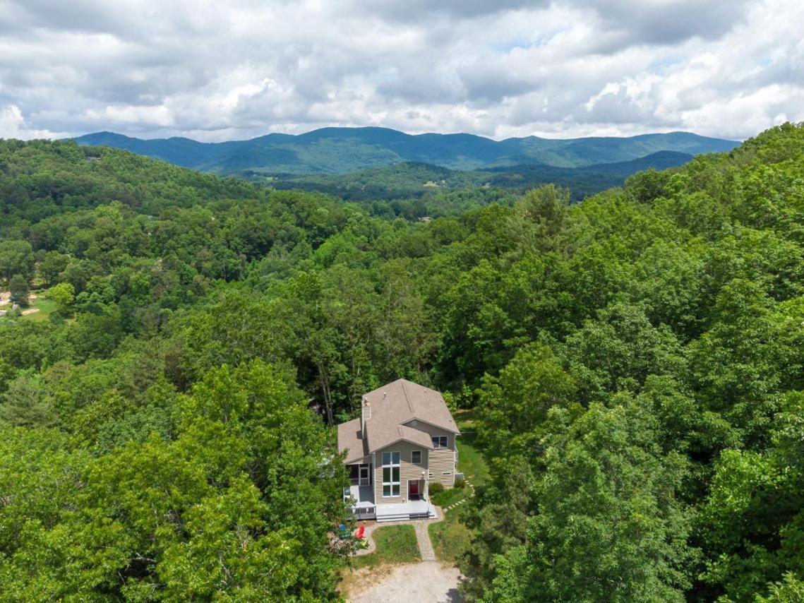Angie'S Mountain Overlook Hot Tub And Views! Fairview المظهر الخارجي الصورة